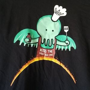 Men's Small Cthulu T-Shirt
